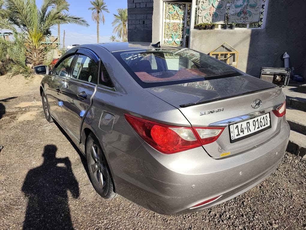 سوناتا 12 مصبوغ جماليه مكفول من الضربه والتبديل 
سياره جاهزه ما نقصها شي البصرة, العراق


**إذا كنت صاحب هذا الإعلان وتريد حذفه لأي سبب، رجاءا أرسل رسالة إلى الدعم الفني**