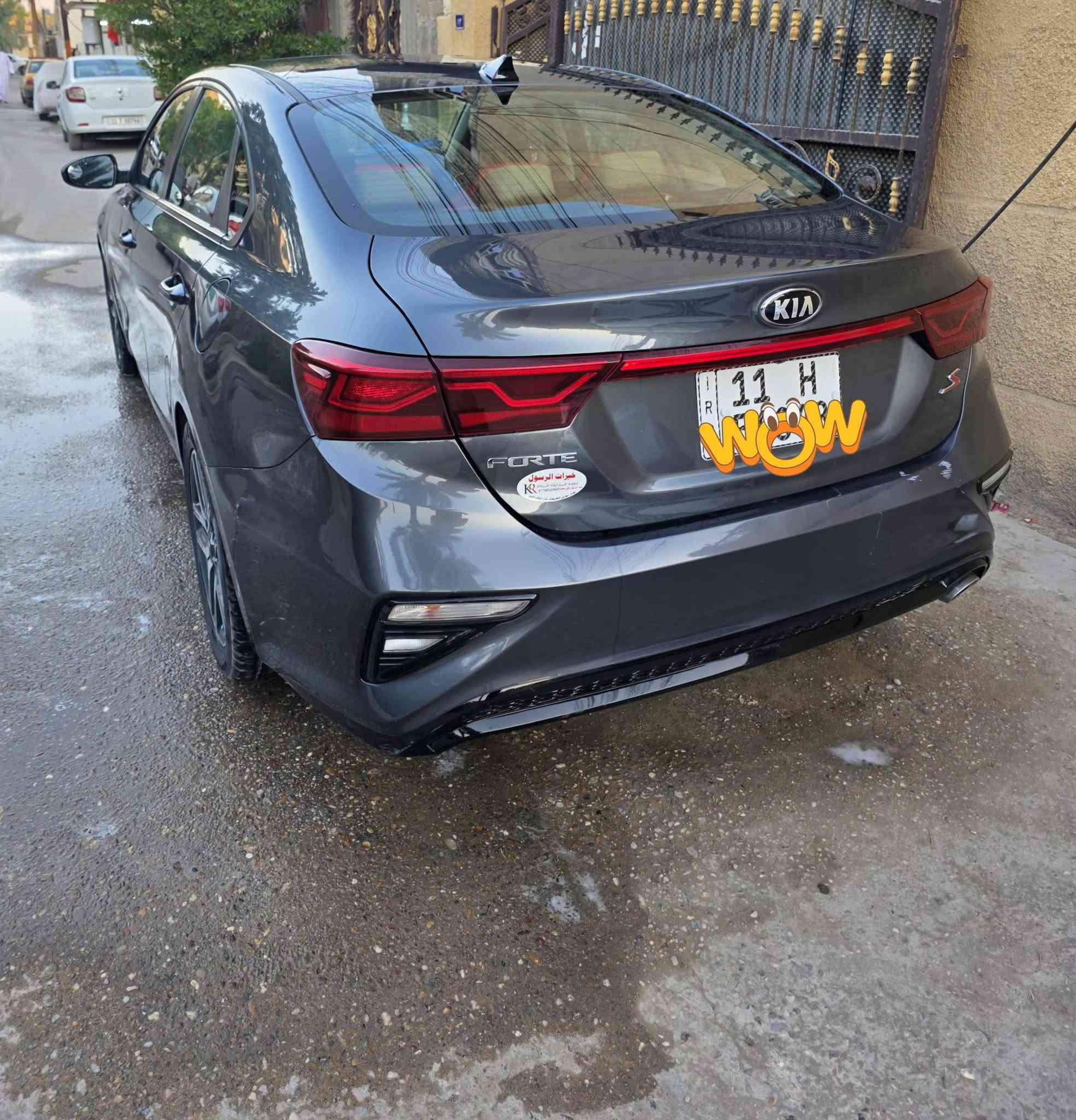 السلام عليكم 
كيا فورتي موديل ٢٠١٩ وارد امريكي للبيع فقط
اقراء المنشور للاخير بي كامل التفاصيل وصور الحادث والسعر
سيارة جانيها من 5 سنوات 
سنوية تنتهي ٢٠٣١ + هزة + رقم انكليزي كله جديد قبل ايام  بأسمي 
سيارة ماشية ٧٠ الف كيلو فقط ٢٥ الف كيلو داخل اجواء العراق بس 
 مكينة 2000دوش  كير cvt 
سيارة وضع شركة امبدل فقط بطارية فيت بم ولف حماوة بس 
سيارة مداريها بانزين ودهن ارقى نوعية 
عيوب السيارة
بنيد باهت 
رصعة باب السايق
فطر دعامية خلفية
اريرباك ستيرن طاك فقط
 مواصفات 
رادار امامي
توقف ذاتي
فتحت سقف
تبريد شاشة بيانو
قارئ ضغط الاطارات
كاميرة دوارة
مثبت سرعة
مانع انزلاق
مواصفات S
سعر 127 ورقة
مكان السيارة بغداد الاعظمية سبع ابكار
رقم ***********
