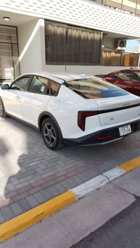 كي فور مديل 2025 سياره زيرو ماشيه 6بيه بارد بصيط شراي ينتصل 0772118133...