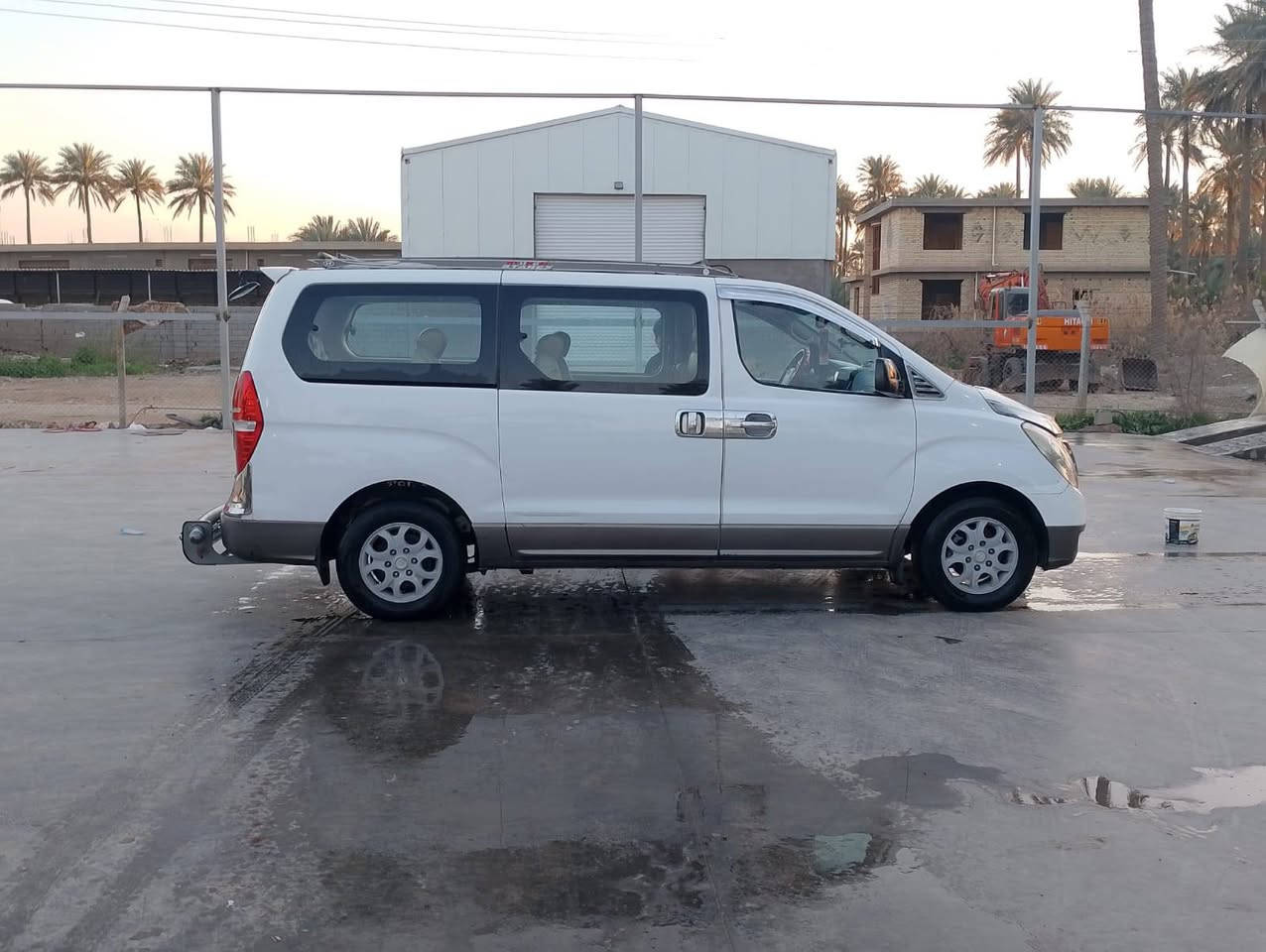 السلام عليكم ستاركس موديل ٢٠٠٩ رقم بغداد انكليزي بسمي تحويل ثاني يوم مصفره من كلشي كيرمحرك اكسل كفاله تخم تاير باتري صدر جديد تبريد منظومه جديده بيها..... *********** مكاني الطارميه السعر ١٤٠ ورقه
