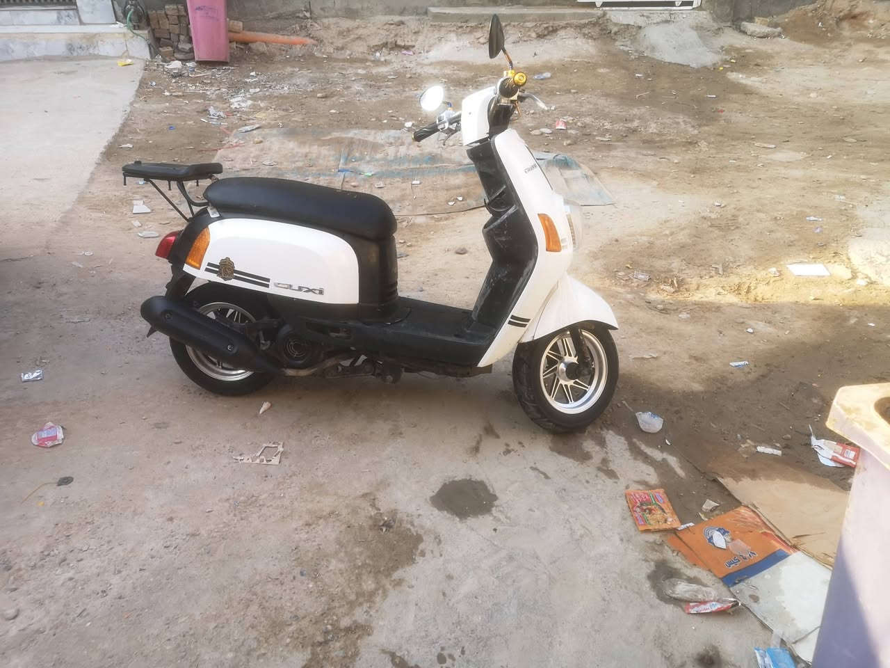 جيب فيتر جيب اي واحد تريدة وتعال افحص الدراجة مانقصها اي شي ابد والله يوميا اطلع بيها بيها بس نواقص خارجية بسيطة المكينة والكهربائيات كلها شغالة ومكفولة دهن كله امزويل كل اسبوعين ابدللها وفلاتر كل اسبوع ابدللها الدراجة مهتم بيها مو شون مجان وبانزيل كله محسن ماتعرف شنو العادي الله شاهد 

السعر 650

رقمي للتواصل او اتصال 
***********
