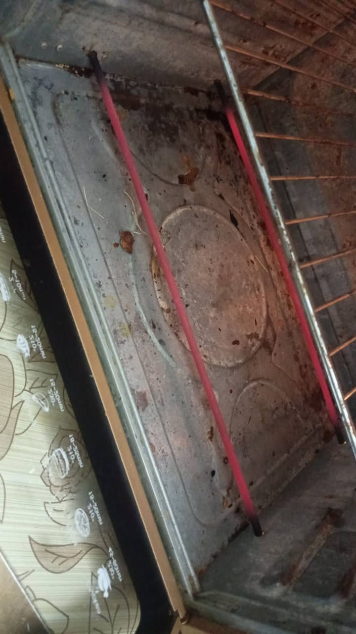 ديوان ١٠ مقاعد نظيف ٢٢٥
سرير طفل ٤٠
اوفن شغال ٦٠
فلوجه استفسار خاص


**إذا كنت صاحب هذا الإعلان وتريد حذفه لأي سبب، رجاءا أرسل رسالة إلى الدعم الفني**