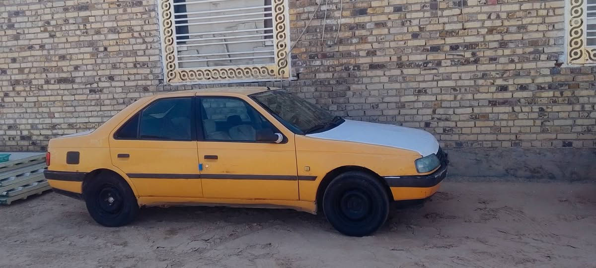 السلام عليكم بيجو 405 2012 جاهزه من كلشي رقم دولي للواحد 31 مكينه كير حداديه كله جديد مصفره هيهه وغرامات بيع ومراوس حسب القناعه واتساب ***********  اتصال ***********.اتصل وبيك خير ودلل
