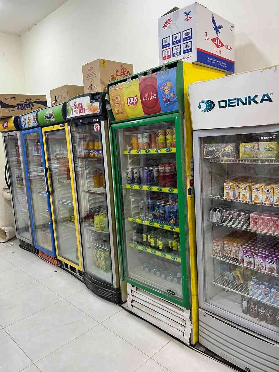 سلام عليكم عارضات عاموديه للبيع تربيدهن ثلج على الفحص سعر الوحده350وبيهن مجال لاستفسار *********** عنوان كاضميه
