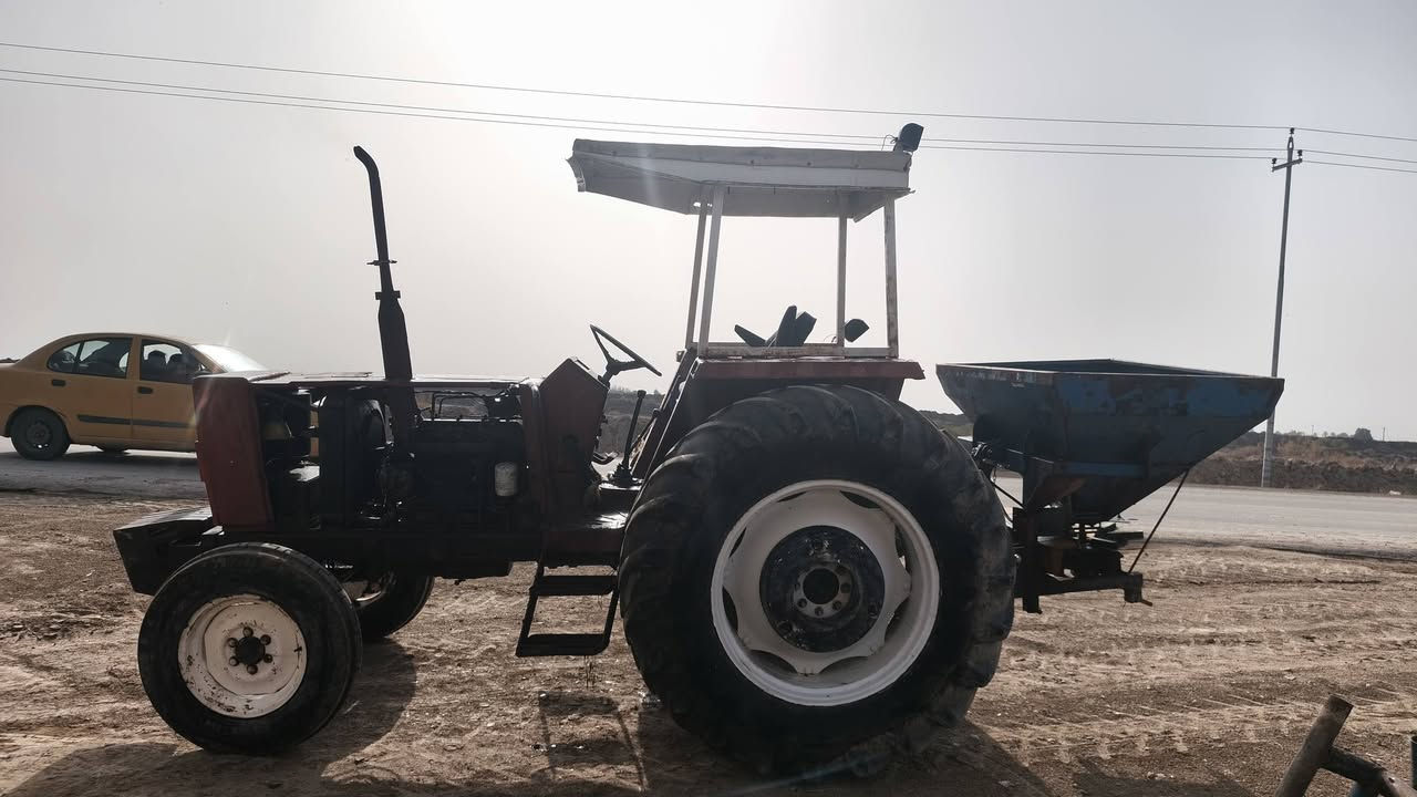 مكينه فيات 780  . لبيع   وراه باذره فقط  فولل نضافه .. ‏‪***********‬‏
