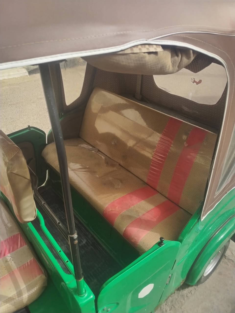 تكتك كفاله عامه عده الخياس قليل موديل 22تكتك سنويه ورقم كامله سعر ٨وربع رقم ***********
