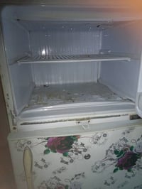 ثلاجة • بدون تصليح • الديوانية مركز