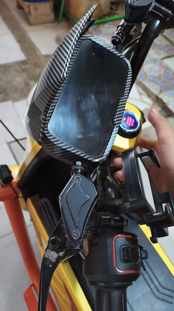 السلام عليكم دراجه 2026 اكس 900 دراجه نظيفه قدام عينك الدراجه ما بيها شيء بطاريات 33رالشاشه الشاشه فاربون كايبر مكاني بصره السعر 550 2026 ضارد شهر من مطلعها من الوكيل الدراجه كل شيء يشتعل بيها والله نظيفه دقوا علي***********
