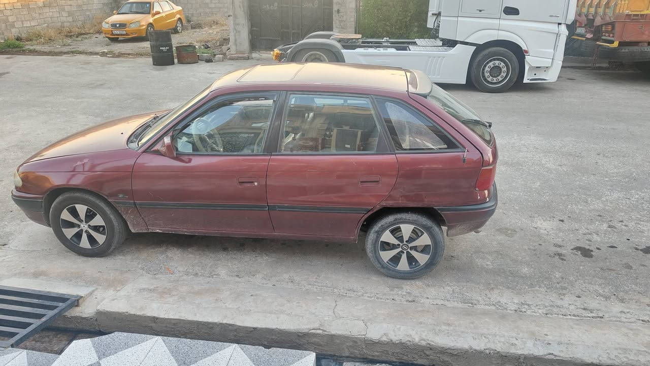 استرا موديل 1992جنطة كير عادي رقم انبار مشروع وطني تحويل ثاني يوم سنوية وهزة جديد مكان السيارة موصل ايسر السعر 38 وبيها مجال
***********
***********

