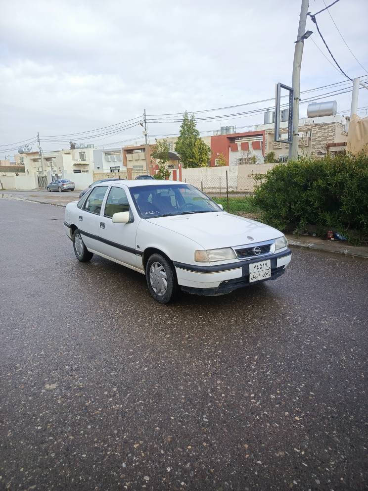 ئۆپل ڤیکتڕا مەکینە 18 گێڕ تۆماتیکە مۆدیل 1992 گێڕ مەکینە بەشەرت سحری 38مەجال ژمارەی موبایل *********** فاحس و هەزە نوێیە چوار تایەی نوێیە سەیارە زۆر جوانە ماڵی فەقیرە  شوێن هەولێر أربيل, العراق
