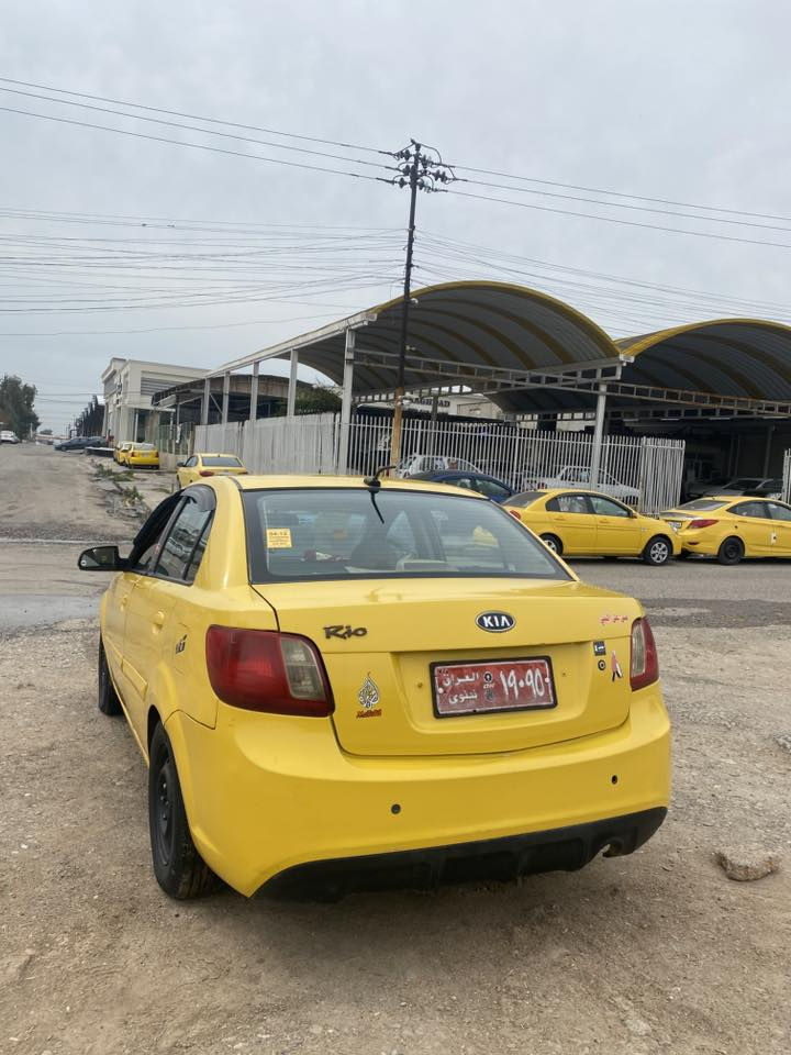 السلام عليكم كيا ريو 2011صاحبه متوفي مكاني موصل  يرهم معارض ***********بي واتساب اسيا 0771358445
