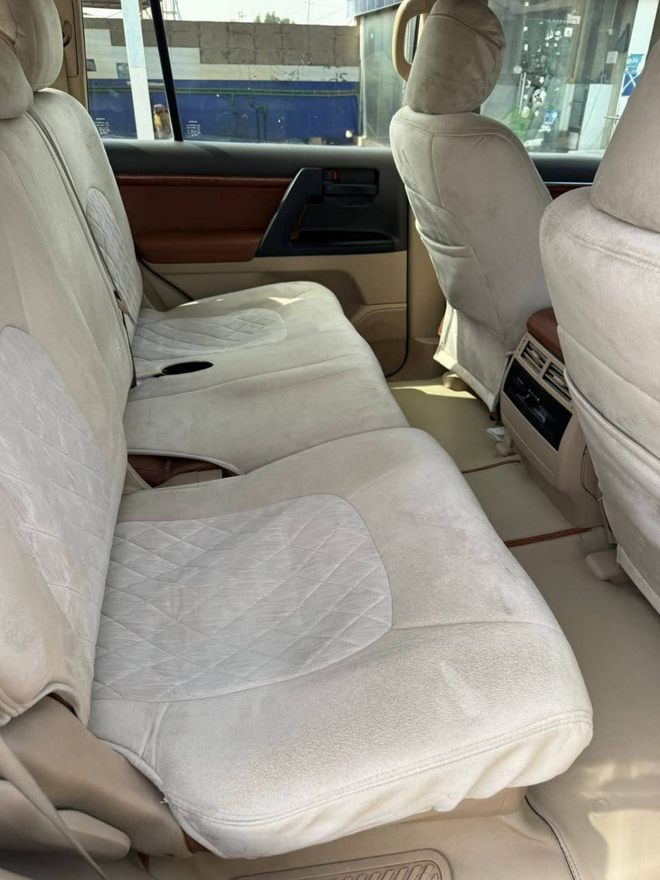 لاندكروز 2014 كفالة
جديدة صيانة عامة في شركة تيوتيا
مكلف بالنشر للااستفسار الاتصال على الرقم 
***********
