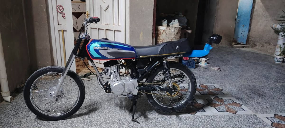 السلام وعليكم دراجة أربعة كير للبيع مكفولة من كلشي اوراق اصولي الرقم 
***********كوت
