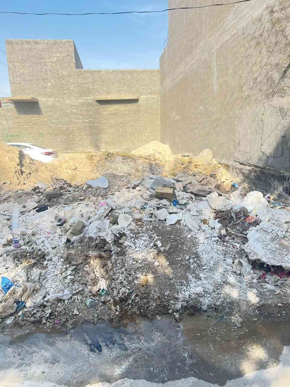 السلام عليكم اخون عندي هذا الانقاذ بيه تراب او صب اوجلمود يفدكم دفن قطعه او شارع اليريده يتصل عليه تحميل او عليكم فقط الكروه بي 3سكسات ***********عنواني جمعيه فرع الملعب بيت نصيف
