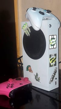 ٢ جهاز تحكم • ٣٦٤ جيجا • خالي من ضرر