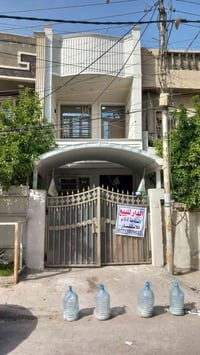 ٨٤م • ٣غرف • شارع المرور