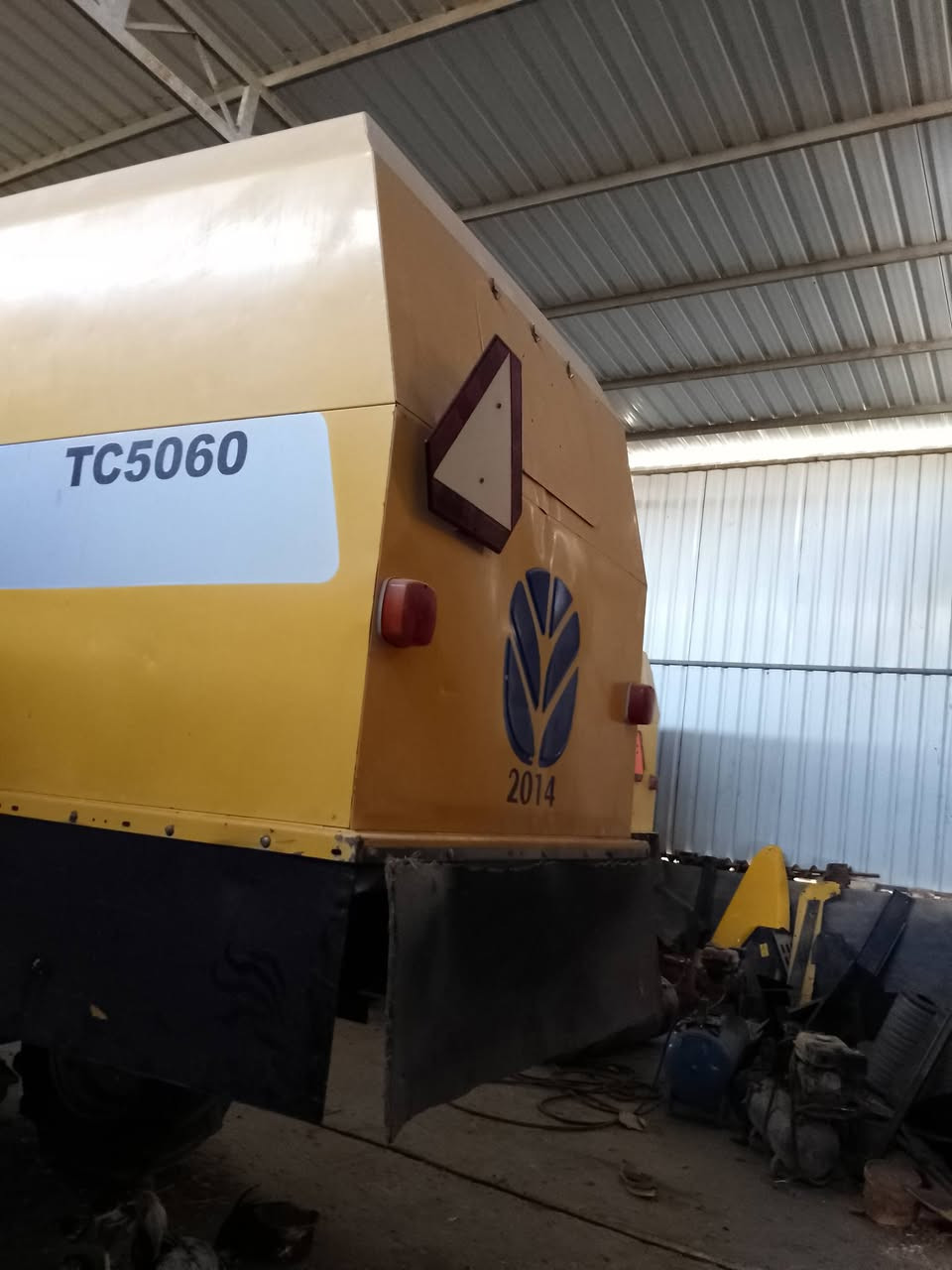 سلام عليكم لبيع حاصوده 5 بلم هايدرو 60 50 سعر خاص كفاله عامه رقم الهاتف ***********
