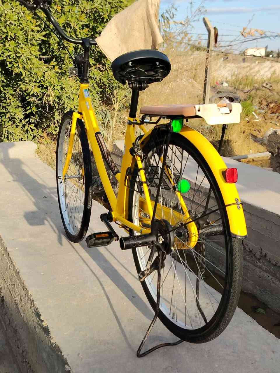 بيسكل حجم ٢٦البيع وشراي يجي خاص


**إذا كنت صاحب هذا الإعلان وتريد حذفه لأي سبب، رجاءا أرسل رسالة إلى الدعم الفني**