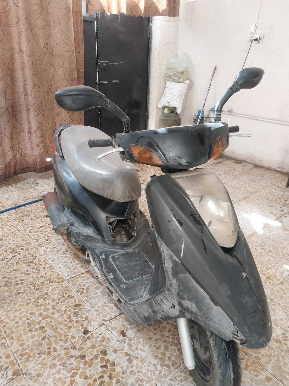 دراجه ابريز كايمه ابيع كوم حديد السعر ١٨٠ مكاني دولعي رقمي ***********
