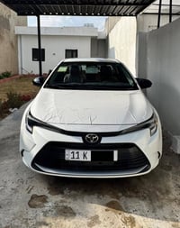 كورله هايبرد2024 شكل امريكي السياره ماشيه8000 بعده زيرو على ايدي مكفول...