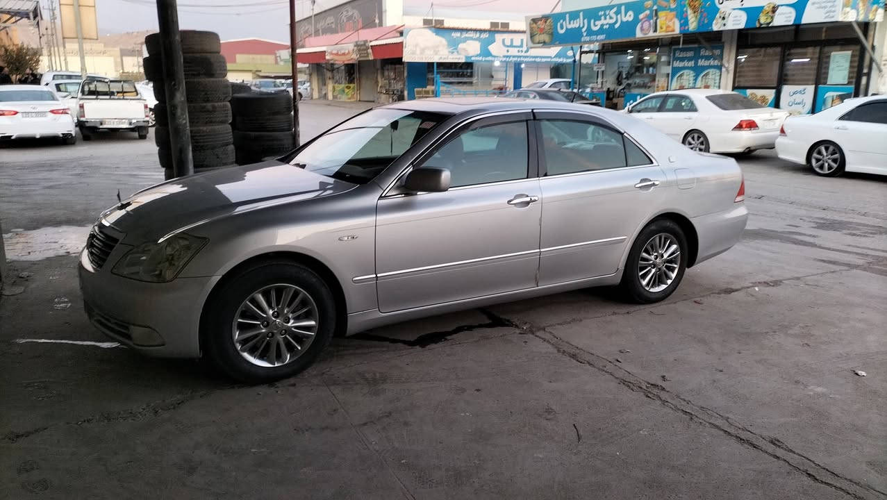 بەناوی خوایی گەورەو میهرەبان شاهینە بۆ فڕۆشتن مۆدیل 2005 بڕاوە مەکینەو گێڕ بەشەرت مەکینەگەورەیی گێڕگەورە 182 سێ دوگمە هەتابڵی سەیارێکی لۆکە چوار تایەیی لۆکی لەژێرە هیچ مەسرەفێکی نیە هیکەلی زۆر جوانە جوابی کۆمینت نادەمەوە ئەگەر موشتریی تەلەفۆنکە رەقەم موبایل ***********
