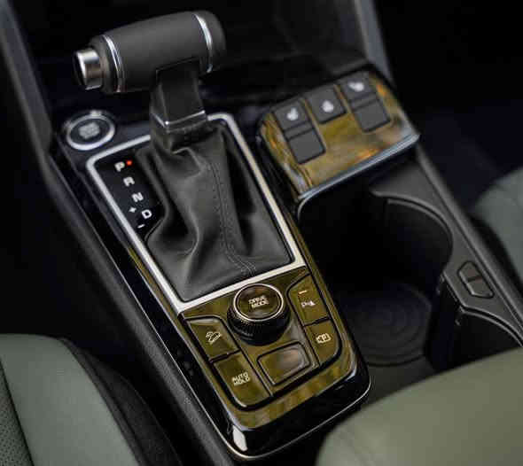 كيا سبورتاج. 
الموديل:2025 .

الفئه: بلاك ادشن. 
اللون: سمنتي خليجي. 

السعر: 25000$ .
العنوان: كربلاء المقدسة. 

هاتف:
***********

***********
