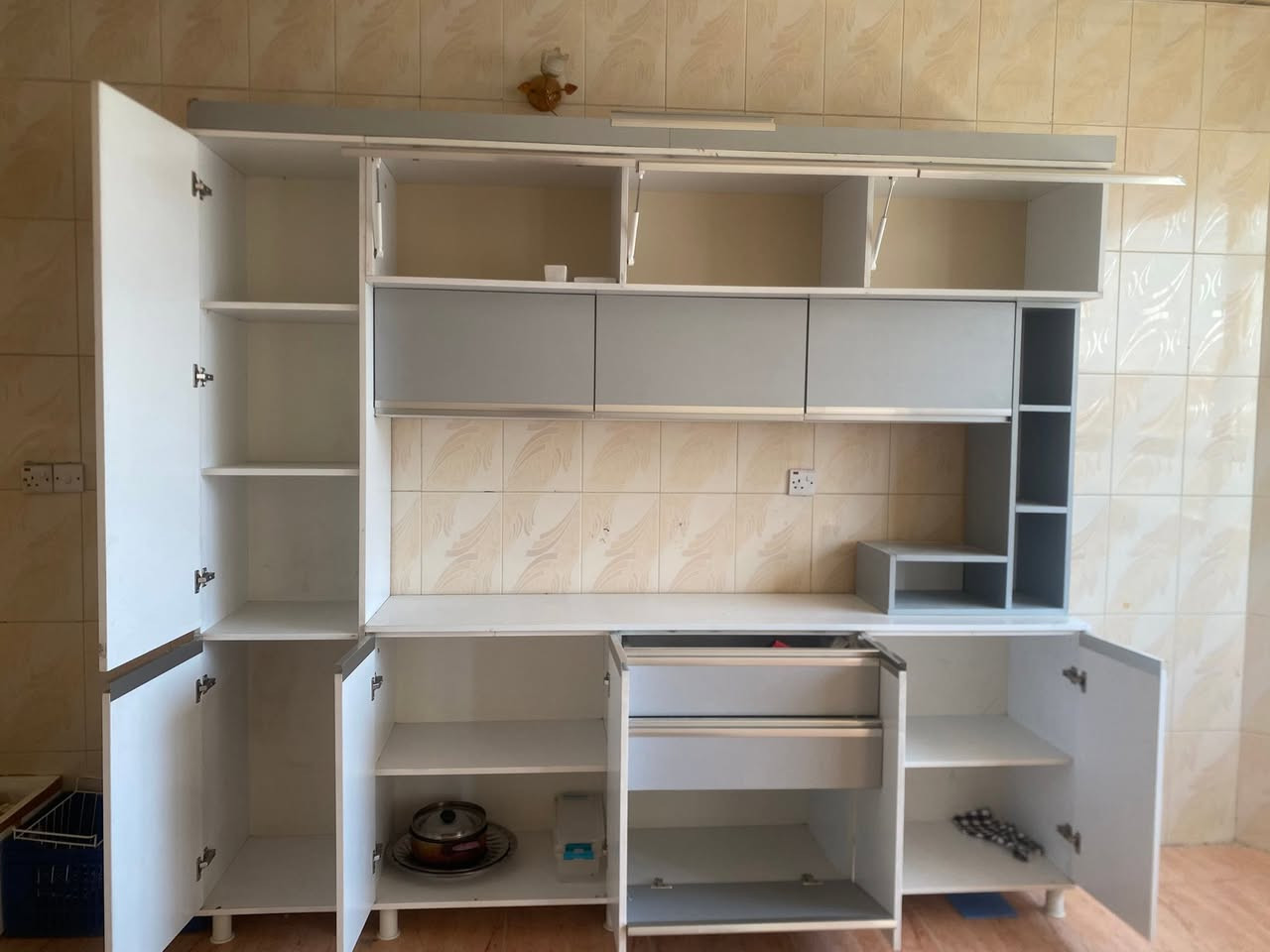 كاونتر مع سنك جرابي أطفال ميز بلازمه البيع


**إذا كنت صاحب هذا الإعلان وتريد حذفه لأي سبب، رجاءا أرسل رسالة إلى الدعم الفني**