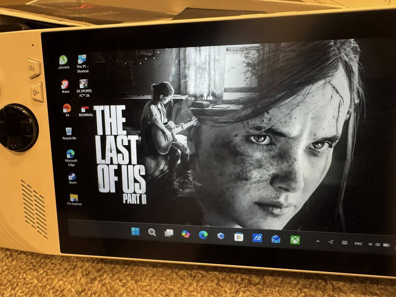 Z1 extreme
مع كيم باس 3 اشهر مفتوح مجانآ الجهاز جدا نظيف مكاني بصره 
سعره النهائي 580 الف 
***********
الجهاز بيه حساب لعبه فيفا26 اون لاين مشتريه
