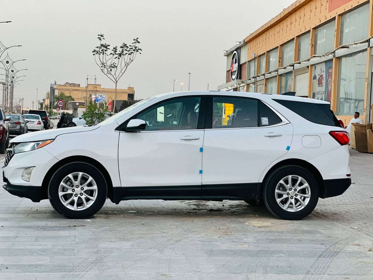 سلام عليكم 
اللبيع أو مراوس 
اكوينكس موديل 2020 رقم ذي قار حره تحويل مباشر مشروع وطني
وارد امريكي ضررها بنيد وجاملغ صبغ بدون تبديل
مواصفات سياره 
شاشه كبيره 
كامرا خلفيه 
تحكمات ستيرن كامله 
بصمه تشغيل 
بصمه ابواب
ويل كروم 
كامره دواره
اشاره بلمري 
تبريد قطعتين 
حساسات خلفيه

سياره جاهزه وجديده الاخير 
كير محرك تبريد تخم تاير حداديه 
جاهزه الاخير 
# مكان - سياره - ناصريه 
السعر 130 وبيها مجال
الانتصال ***********
