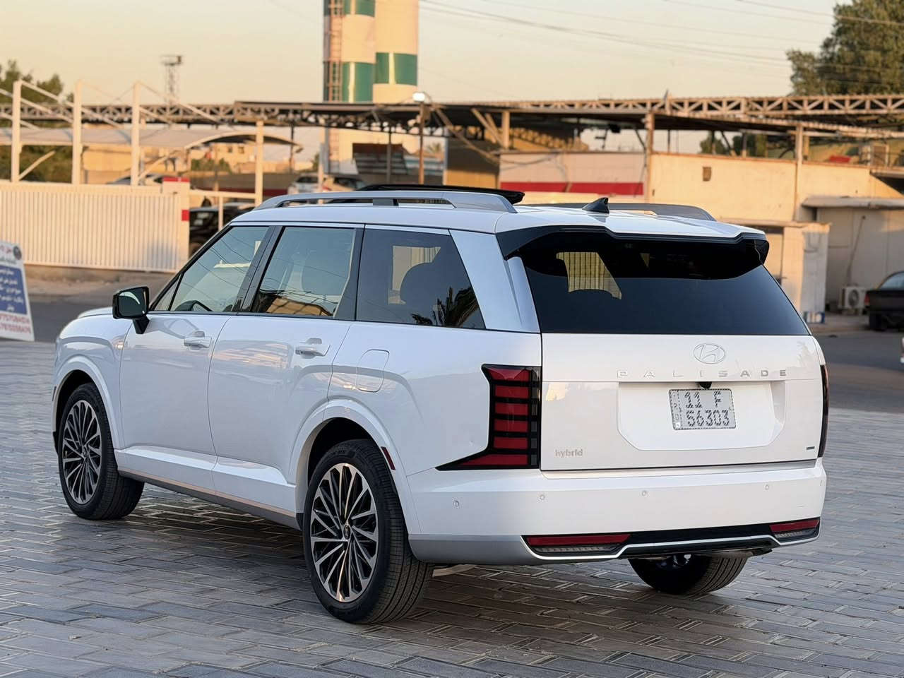 ياالله
السلام عليكم بلاسايد 2026  كالكرفي وارد امريكي

ملاحظه ؛ انطيك كصه ويا السياره موصيها 

Hyundai Palisade 2026 2.5L

              حجم المكينه : 2500 هايبرد

الضرر : جاملغات وبنيد نفس الون بدون صبغ 
 
المسافة المقطوعه : 3000 ميل  

#مواصفاتها
1. شاشه 
2.كامرات 360
3.بنوراما طكتين
4.بصمه
5.كشنات جلد جملي
6.تشغيل عن بعد
7.هيترات بالكشنات
8.حساسات خلفيه امامي
9. رادارات 360
10.كشنات خلفيه كهرباء
11.لد امامي
12. سبعه راكب
13.فور ويل
14. اشاير بالمري
15. ايقاف ذاتي
16.قطعتين تبريد
17.تحديد مسار
18. هيترات بالكشنات الخلفيه
19. اوتو بارك
20.شحن وايرليس
21.كامرا بالمرايا
22.مري شفط
23.داتا شو

#السعر : الطلب في التعليقات سيأتي إليك مباشرة 

تفاصيل اكثر هذا رقمي *********** تحياتي

مكاني بغداد حي الجامعه
