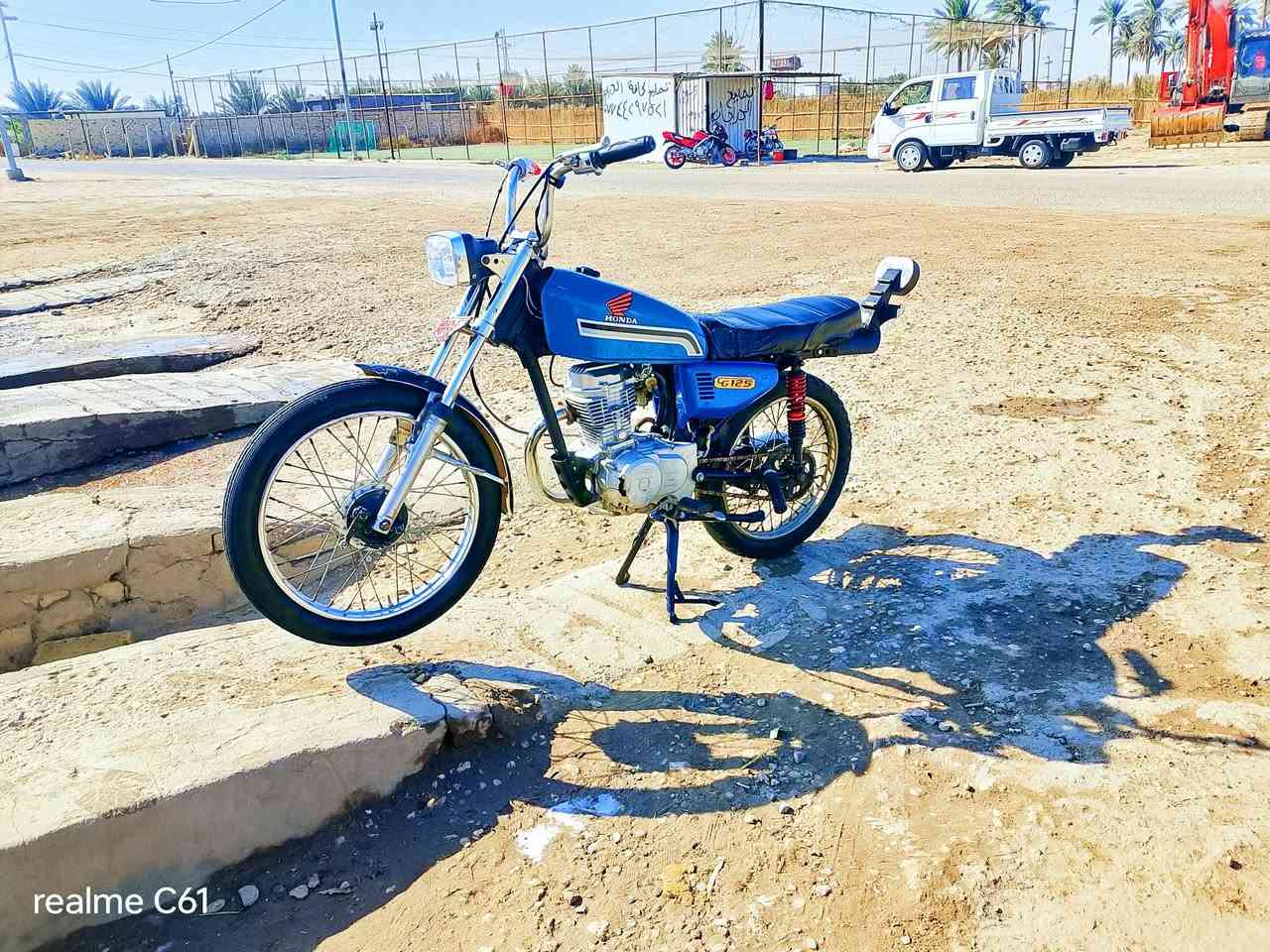 للبيع نامه
كلك
مديل 18 
مكاني بابل الحمزه الغربي 
السعر ٢٥٠بيه مجال 
‏‪0776 995 4895‬‏
