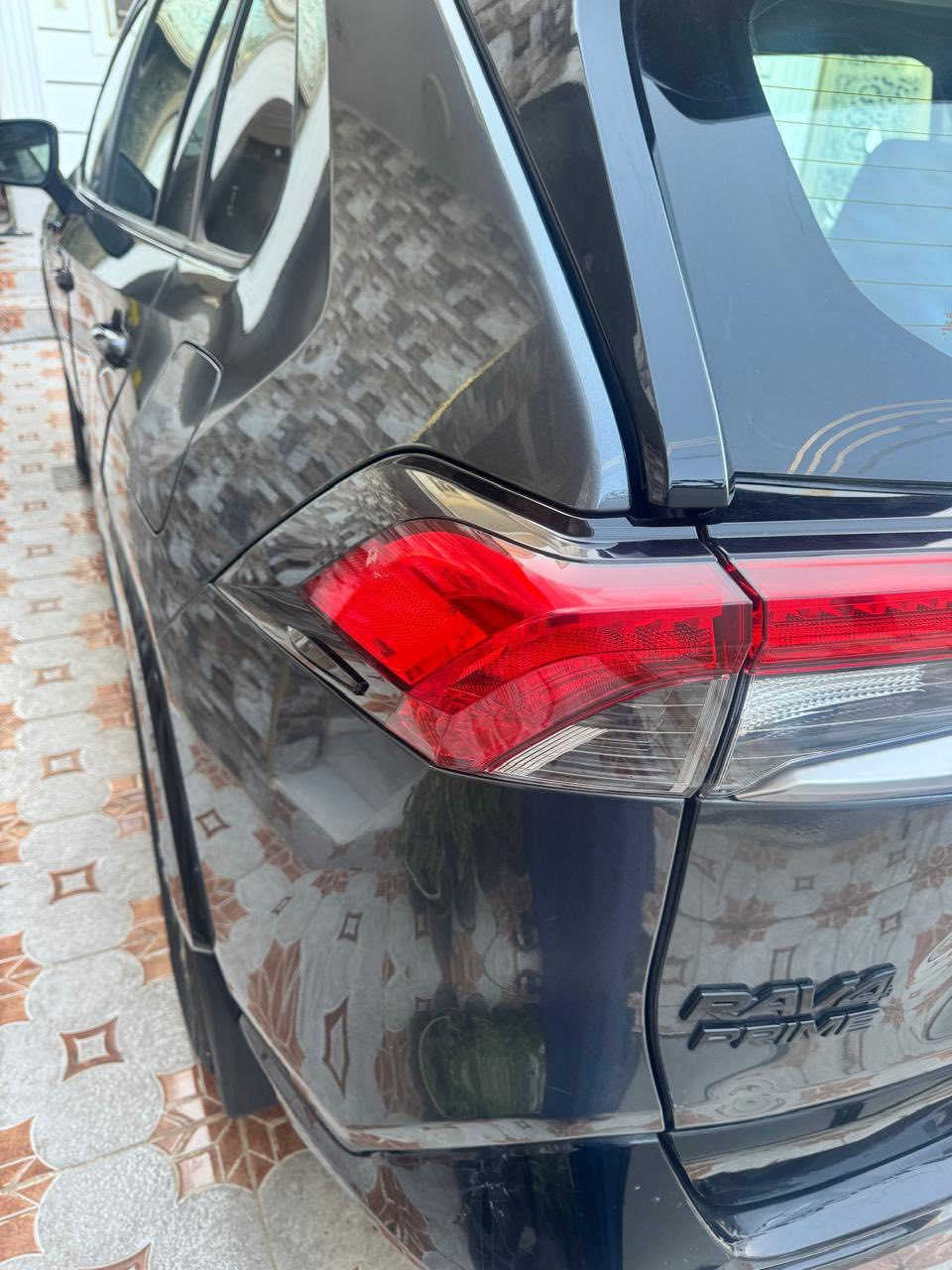 راف فور موديل 2022 هايبرد  سونار ويه الصور. بسعر 200       ***********
