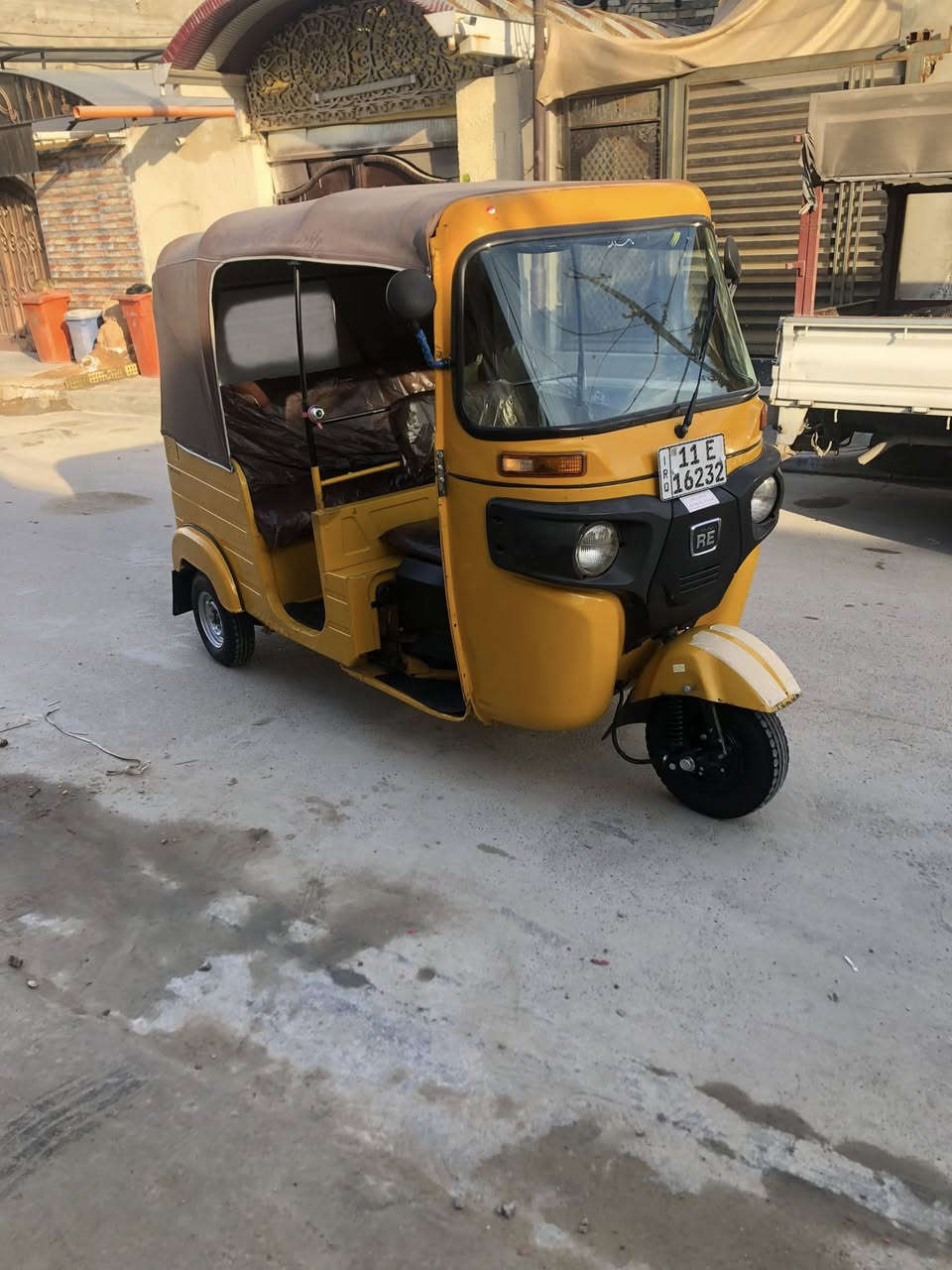 تكتك للبيع رقم وسنويه
كفاله لاضربه ولاصبغ 
***********
