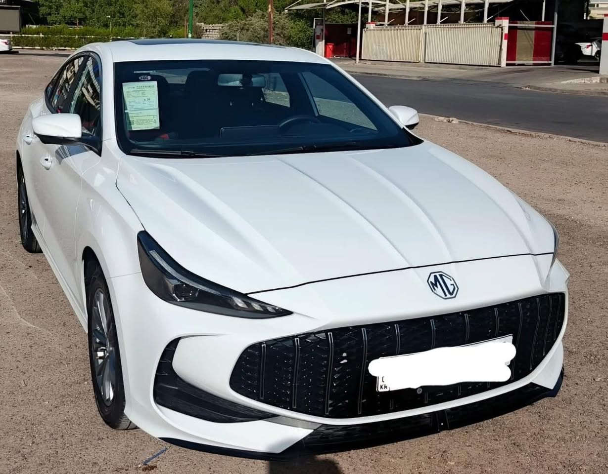 السلام عليكم
MG gt 2025
كفالة عامة عدا شخوط بالدعامية ماشية 29 
مواصفات السيارة فول 
تشغيل بصمة فتح ابواب وصندوك 🫆🫆
مقاعد. جلد 💺
شاشه بلادية اصلية تحكم بالسيارة كامل 🖥️
اربع كامرات 360 درجة 📷
شاشه عداد دجيتال 🖥️
حساسات خلفية اصلية ⚠️
فتحة سقف 🪟
اشاير بالمري 🪞
المري شفط 🚥
تحكم ستيرن 🎛️
كروز سرعة ⏫⏬
تبريد قطعتين ❄️
هاند بريك  دكمة  🔤
لايت اوتو زينون 💡💡
اوتو هولد ✋🛑
ويل كب بلاك ١٦ 🛞🛞
السعر 118 ورقة وبيها مجال بسيط 💵💸
مكان السيارة نجف 
رقم اربيل
تريد تحويل او وكاله مضمون
***********
