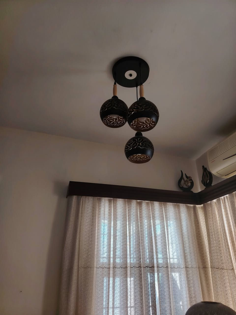 غراض للبيع استعمال قليل شاشه حجم ٢٤ مع الميز ١٧٥ الف فول مواصفات وشاشه حجم ٣٢ فول مواصفات شغاله انترنت السعر ١٢٥وثريات ٣ سعر الوحدة ٥٠ ألف وتيبلام السعر ١٥ الف وميز وسطي السعر ٧٥ وبي مجال


**إذا كنت صاحب هذا الإعلان وتريد حذفه لأي سبب، رجاءا أرسل رسالة إلى الدعم الفني**