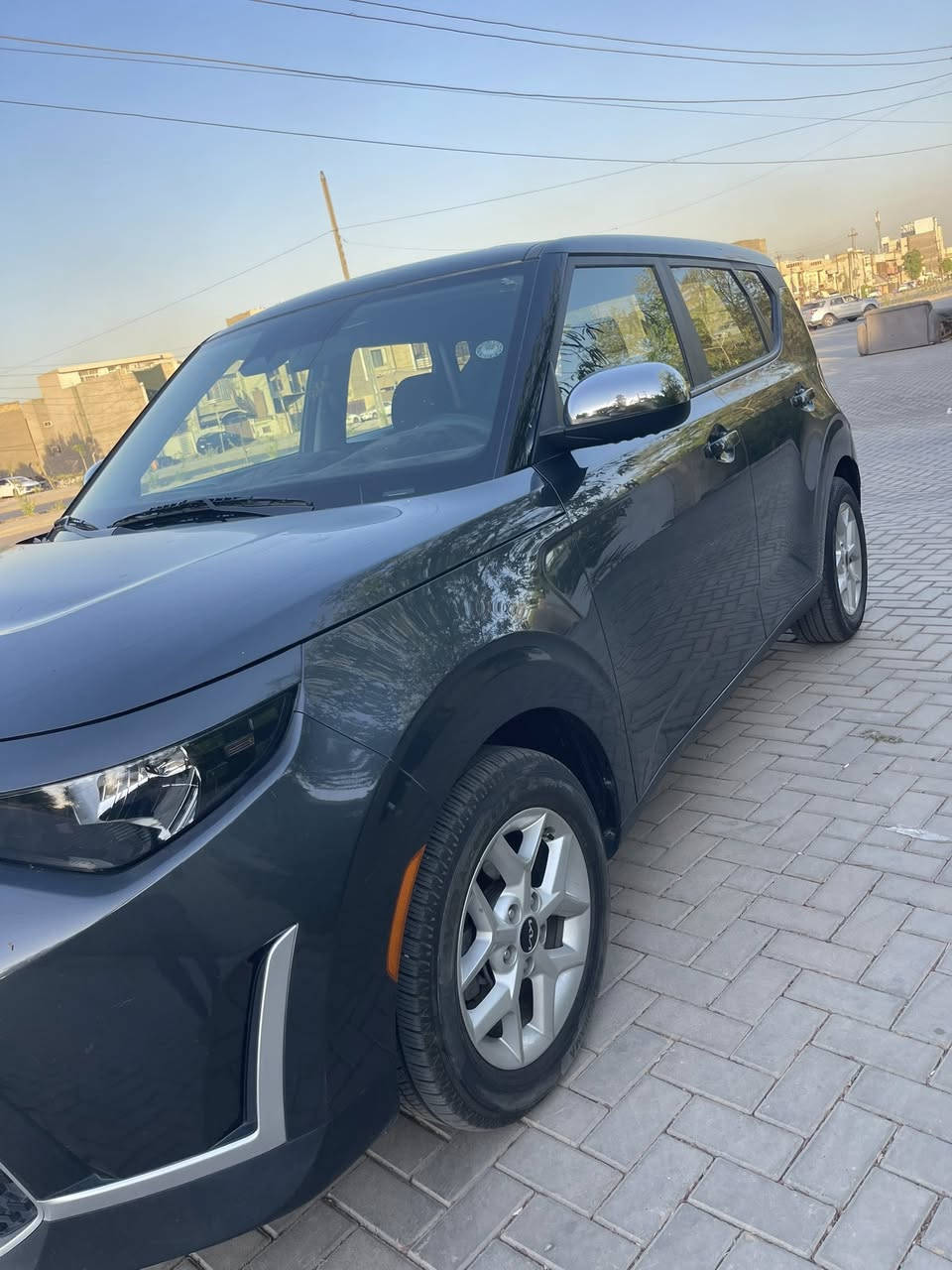 كيا صول كلين بلا صبغ موديل23 
السيارة حادثها بسيط جدا بدون صبغ
جاملغ الورة وراجع بارد صور الحادث و#السونار بلمنشور 
بجم بلادي برغي ممفتوح بي ايرباك بردة وراجع سستم

مواصفات&شاشة&تحكمات&انظمة قيادة&رادار امامي وجانبي&شاشة كار بلي&توقف ذاتي&دشبول ديجتال
كير ومكينة2000 دوش بلادي
صدر وتخم تاير مال شركة والتبريد بلادي ع وضع الشركة
ماشية48
السيارة جديدة وممستخدمها اصلا ع وضع الشركة بعدها 
مكفولة من الشخوط وضربات والملاحظات
رقم اربيل بسمي 
رايدها145وبيها مجال 
للاستفسار ***********
