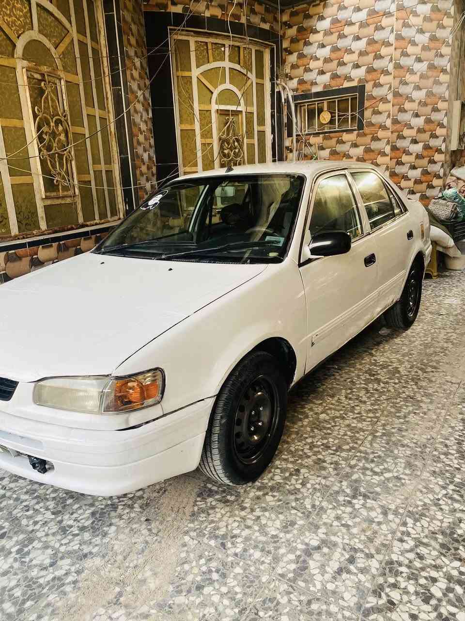 كورلا مديل ٩٧مكينه وكير كفاله سياره نضيف  ما ناقصه شي سعره ٤٣وبيه مجال قليل  ***********
