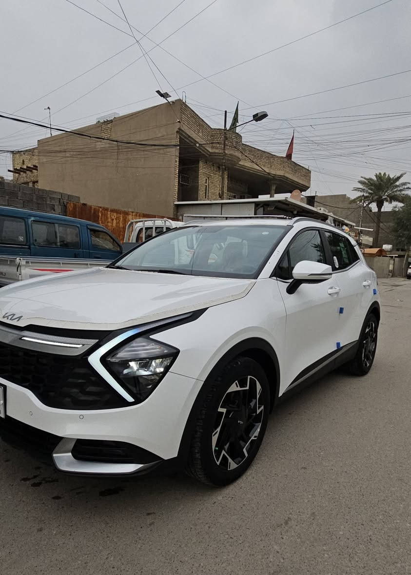 سلام عليكم
سبورتج خليجي كفاله عامه وبعدي عله وضع شركه
سياره ماشيه 11 الف/ حجم لمحرك 2000 دوش
مواصفات سياره / بصمه/ وشفتات ستيرن
شاشه كار بلي وكامره خلفيه دواره/ مانع نزلاق
حساس امامي و خلفي/ كشنين 2 كهرباء
جنطة كهرباء / مرايات شفط و شارت ترحيب
تحكمات ستيرن جهتين وبلوتوث وحاكيه
مثبت سرعه/ سايد بريك كهرباء / بجم شمعه
لايت زينون و بكلايت لد و لد نهاري
4 انضمت قياده / كشنات تدفيه ودركه تدفيه
تبريد امامي وخلفي/ حجم لويل كب 19
 اريل نفكيشن/ شاحن واير ليس/ ومخارج شحن

عنوان سياره/بغداد رصافه/لسفسار تصال عله لهاتف
رقم لهاتف :     📞.  ***********
