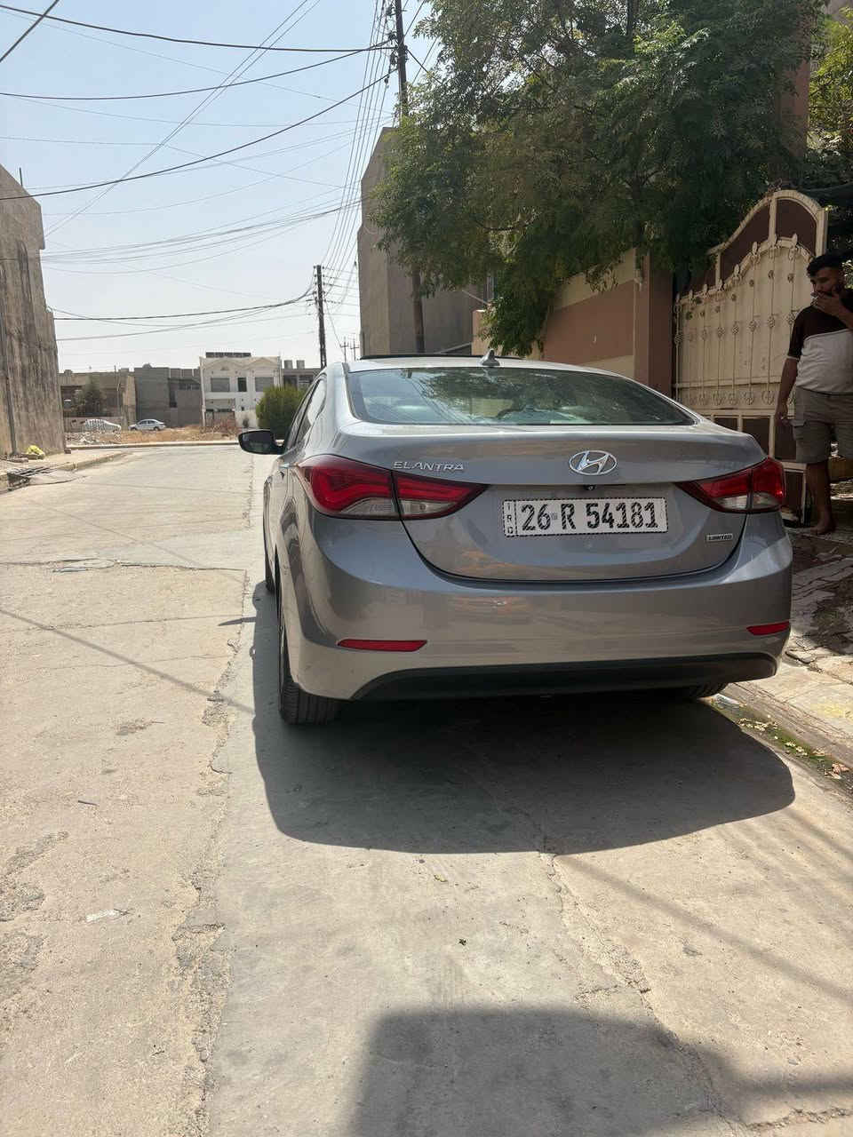 النترا 2016 فول مواصفات لمتد بصمه تشغيل فتحه بالسقف كشن جلد تدفئة كشن فول فول
رقم صلاح الدين مشروع وطني رقم انكليزي باسمي شرط التحويل والغرامات
سياره قطعه وحده مبدل بدون دواخل صبغ عام تغير لون فقط بدون حادث شرط الفحص لادواخل ولا شواصي ولا حادث سياره مال بيت حيل نظيفه منضومه غاز السياره
كير محرك كهربائيات بالشرط كله
السعر شده 100$ 
مكان السياره كركوك ***********
