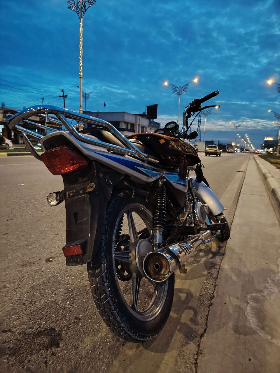 دايون ٢٢ كلك للبيع
السعر ٦٥٠ وبيها مجال بسيط
***********
