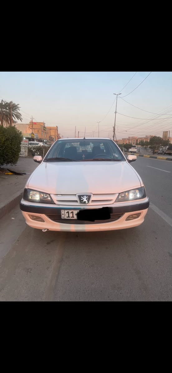 سلام عليكم بيجو للبيع موديل 2020 بغداد ب اسمي جاملغ مصبوغ ربعه وربع بنيد مصبوغ بدون دواخل سياره نضيفه تبريد تدفئه شغال صدر جديد مبدل 
سعر 72$ وبيه مجال بسيط
بغداد شعب
رقم ***********
