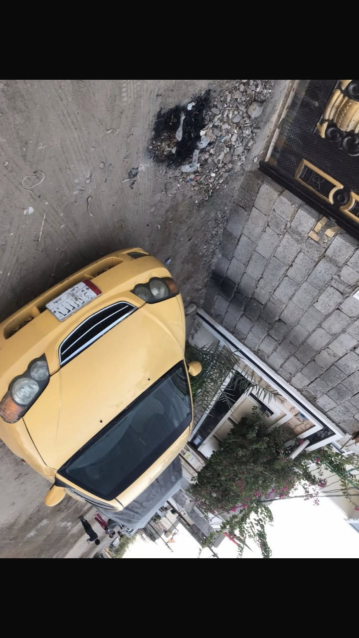 السلام عليكم. اخوان كيا سبكترا ٢٠٠٢  رقم بغداد الماني. السياره مابيهه ضربه عضمتها  تخبل نقصها. كمبريسر تبريد فقط حتى الفان يشتغل  ملاحظه  اسويلك وكاله لان سياره جوه الموديل اذا تريد تحويل رجعها خصوصي د  الاستفسار ***********
