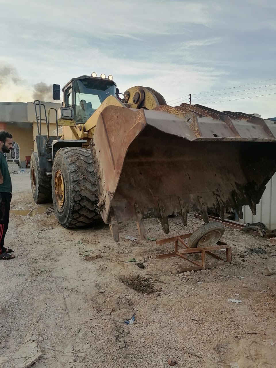 السلام عليكم للبيع شفل موماتسو  حجم 85 موديل 2000 رقم اصفر جاهز مكانه رمادي السعر 180 ورقه بي مجال قليل 
***********
