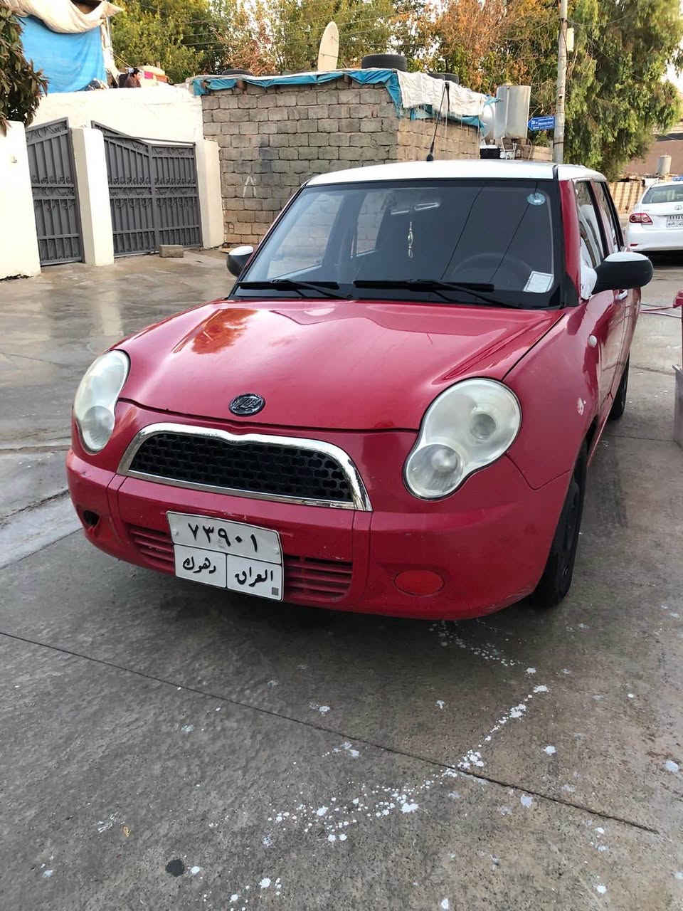 سياره ليفان رقم دهوك  كير و مكينه بشرط  سياره بها ٥قطه بخ بدون ضرب  سياره  في دهوك مالطا  سعر ٤٥ ورقه مجال  رقم موبايل ‬*********** دهوك, العراق
