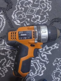 عواطل • توصيل • للبيع