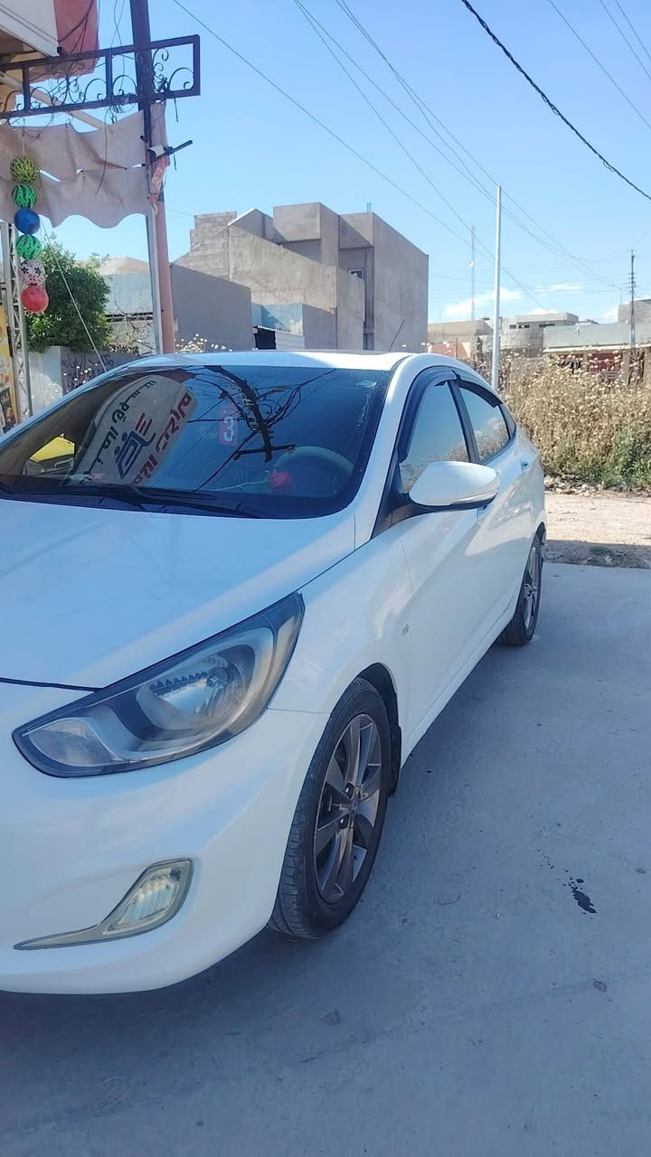 السلام عليكم. للبيع اكسنت مضلع 2012 بدون ضرر شرط كير ومحرك دوش 16 سيارة فول  0751786078
***********
