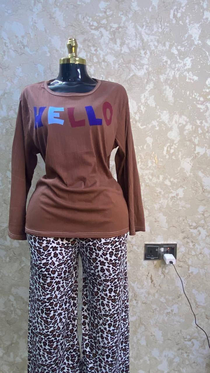 عرض لمدة يومين 13 الف وتوصيل مجانا تراكات تلبس من وزن 70 الى وزن 100   خامه كريشة درجة اولى  بدي يغطي الورك كيلوت عريض


**إذا كنت صاحب هذا الإعلان وتريد حذفه لأي سبب، رجاءا أرسل رسالة إلى الدعم الفني**