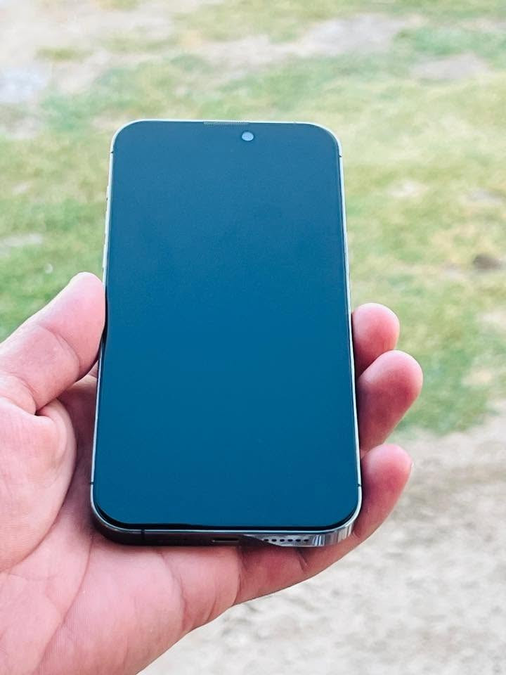 اخوان سلام عليكم
14برو ماكس شرق اوسط 256ذاكرته بطاريه 🔋83جهاز مكفول من فتح وصيانه اي شبي ع وضع الشركه قسما بالله ع إيد بنيه مال طالبه نضيف جدا كلشي بي شغال شخط مابي تجي تفحص وتشوف بعينك كلشي ماوياه لاكارتون ولا شاحنه بس كيبل مالته الاصلي سعره 875وبي مجال بسيط مايعجبك اعبر المنشور اخوان مكانه بابل قرب سيطره الآثار خاص مفتوح وخط بي واتساب ***********
