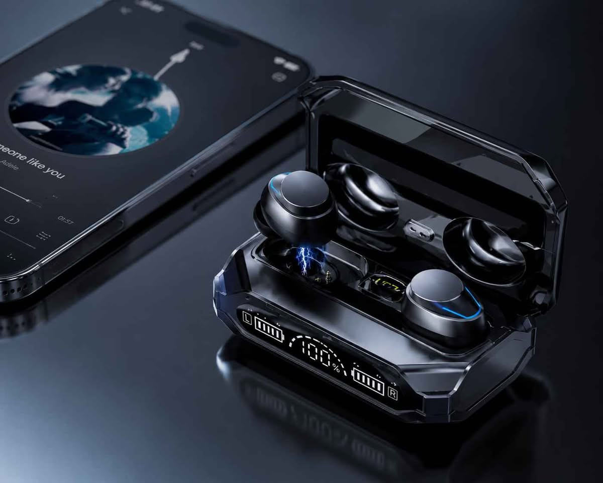 سماعة أذن لاسلكية M41 Hi-Fi Bluetooth V5.3 مع شاشة عرض رقمية ثلاثية

• سماعة أذن لاسلكية True Wireless بتصميم مدمج مع علبة شحن مزودة بشاشة عرض رقمية ثلاثية لعرض حالة البطارية.

• تدعم اتصال Bluetooth V5.3 للاقتران مع الأجهزة المتوافقة.

• مزودة بوحدة صوت (Moving Coil) مقاس 8 مم.

• تدعم التحكم باللمس (Fingerprint Touch).

• تدعم المساعد الصوتي Siri Voice Call.

• مدى اتصال لاسلكي يصل إلى 10 أمتار في الظروف المناسبة للاستخدام.

• وقت تشغيل للموسيقى يصل إلى حوالي 5 ساعات لكل شحنة للسماعات.

• الموديل: M41
• النوع: True Wireless Headset
• إصدار البلوتوث: V5.3
• شاشة العرض: Three-Screen Digital Display
• حجم وحدة الصوت: 8 مم (Moving Coil Unit)
• مدى الإرسال: 10 متر
• وقت الشحن: حوالي ساعتين
• وقت الاستعداد: 280 ساعة
• تشغيل الموسيقى: حوالي 5 ساعات (Earbuds)
• ملفات الاتصال المدعومة: A2DP / HFP / HSP / AVRCP
• جهد الإدخال: 5V ⎓ 1A
• جهد الإخراج: 5V ⎓ 1A

محتويات العلبة:
• سماعتا أذن لاسلكيتان M41
• علبة شحن
• دليل الاستخدام بغداد, العراق


**إذا كنت صاحب هذا الإعلان وتريد حذفه لأي سبب، رجاءا أرسل رسالة إلى الدعم الفني**