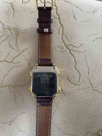 فيستينيا • كورنوغراف • مطلي ذهب